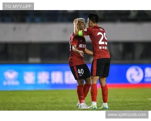 中超保级大战进入白热化国安连遇新鹏城海牛亚泰梅州成焦点 中超保级大战进入白热化国安连遇新鹏城海牛亚泰梅州成焦点