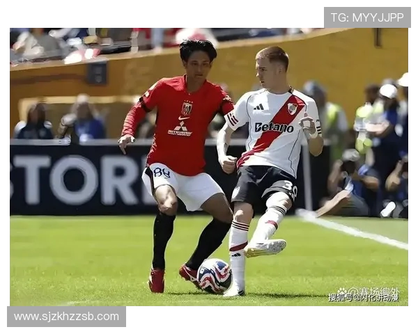 德拉富恩特乌龙送礼马努桑切斯破门助莱万特半场战平马竞 德拉富恩特乌龙送礼马努桑切斯破门助莱万特半场战平马竞