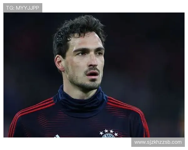 胡梅尔斯红牌前拜仁全面压制巴黎圣日耳曼展现强势统治力 胡梅尔斯红牌前拜仁全面压制巴黎圣日耳曼展现强势统治力